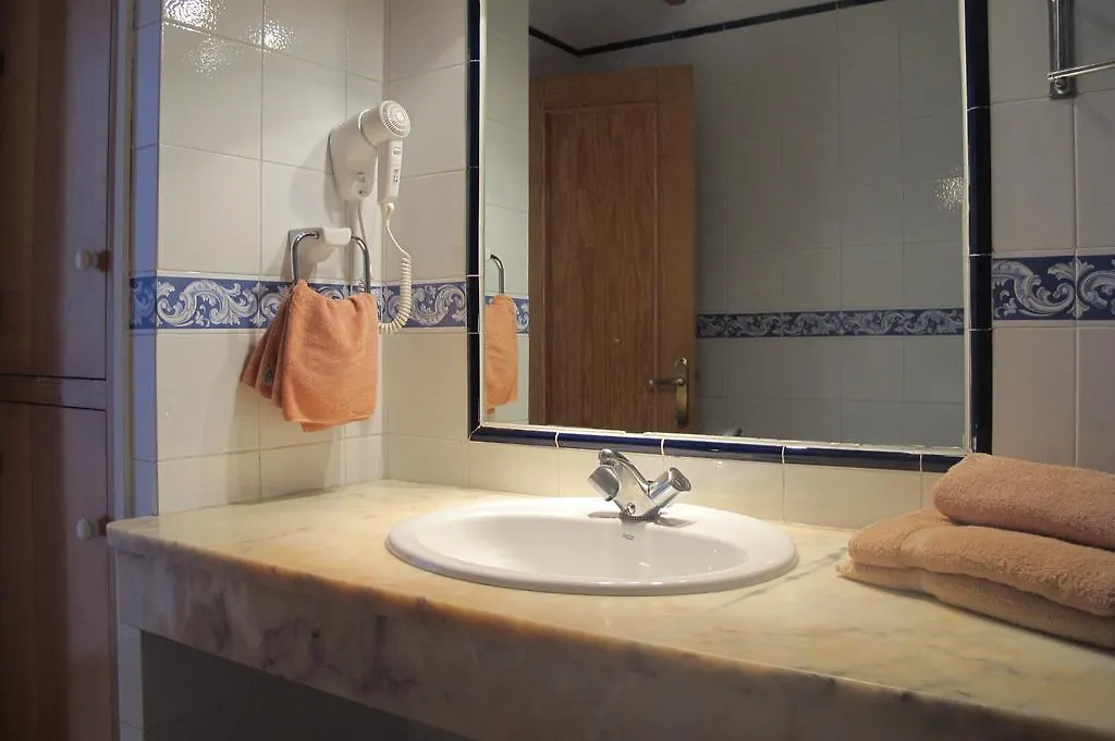 Astbury Apartments Ses Basses Es Calo